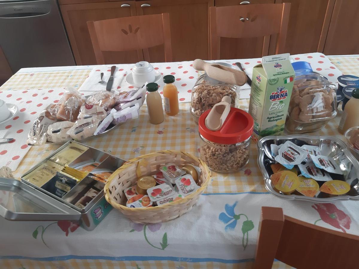Casa Ary Panzió Frattamaggiore Kültér fotó